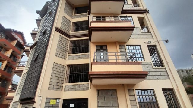 cheap ensuite rooms in Juja with DSTV